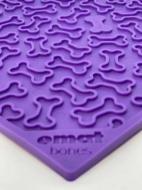 Bones Enrichment Lick Mat